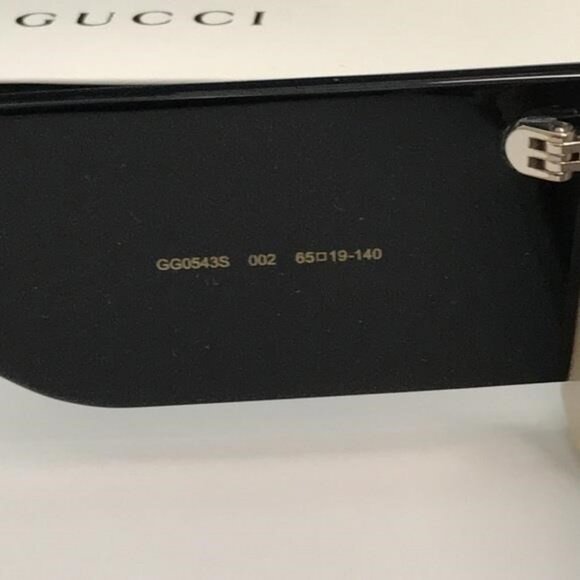 Gucci GG0543S 002 Ivory Black Oversized Rectangular Sunglasses Brown Lens - Picture 8 of 12